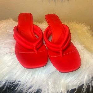 Fabulous Red Bamboo kitten heel sandals size 10 NWT